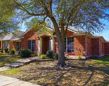 2161 Teagle Drive - Photo Thumbnail 2