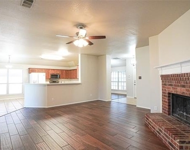 2161 Teagle Drive - Photo Thumbnail 5