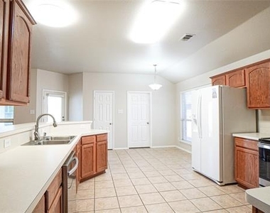 2161 Teagle Drive - Photo Thumbnail 8