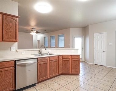 2161 Teagle Drive - Photo Thumbnail 10