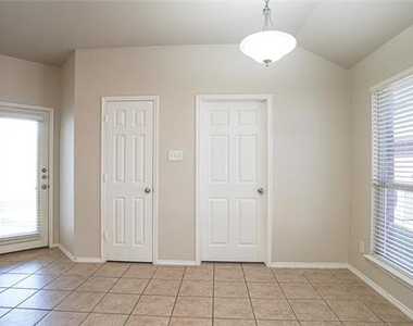 2161 Teagle Drive - Photo Thumbnail 11