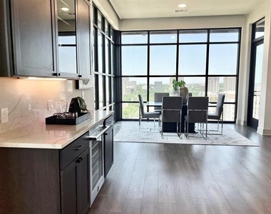 3330 Oak Grove Drive - Photo Thumbnail 25