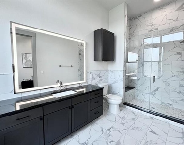3330 Oak Grove Drive - Photo Thumbnail 23