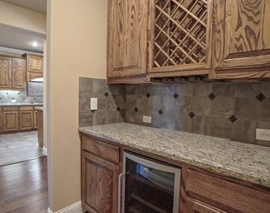 1122 Wedgewood Drive - Photo Thumbnail 20