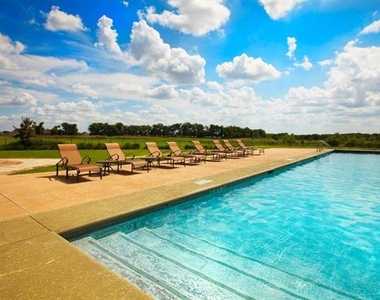 1122 Wedgewood Drive - Photo Thumbnail 29