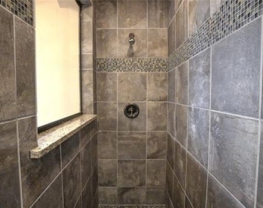 1122 Wedgewood Drive - Photo Thumbnail 18