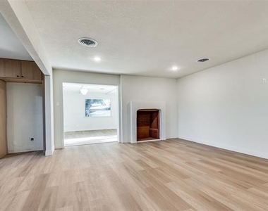 704 Turner Boulevard - Photo Thumbnail 11