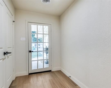 704 Turner Boulevard - Photo Thumbnail 2