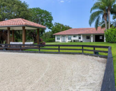 14794 Rolling Rock Place - Photo Thumbnail 23