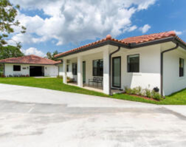 14794 Rolling Rock Place - Photo Thumbnail 4