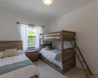 14794 Rolling Rock Place - Photo Thumbnail 32