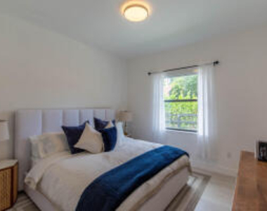 14794 Rolling Rock Place - Photo Thumbnail 33