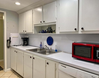950 Ponce De Leon Road - Photo Thumbnail 8