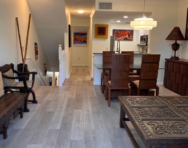 2018 Alta Meadows Lane - Photo Thumbnail 4