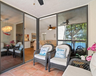 950 Lavers Circle - Photo Thumbnail 49