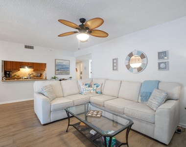 950 Lavers Circle - Photo Thumbnail 23