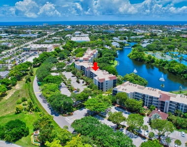 950 Lavers Circle - Photo Thumbnail 8