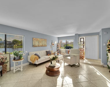 261 Wimbledon Lake Drive - Photo Thumbnail 2
