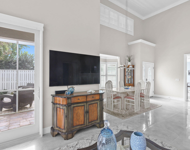 2056 Windward Way - Photo Thumbnail 6