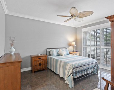 2056 Windward Way - Photo Thumbnail 11
