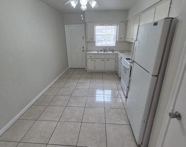 3709 Tyler Street - Photo Thumbnail 8