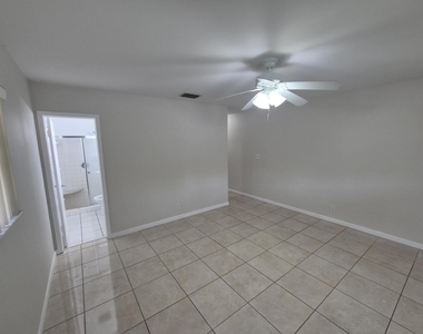 3709 Tyler Street - Photo Thumbnail 9