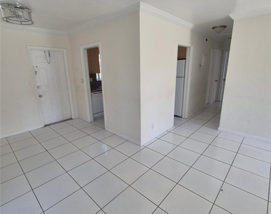 3709 Tyler Street - Photo Thumbnail 4