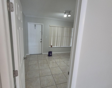 3709 Tyler Street - Photo Thumbnail 12