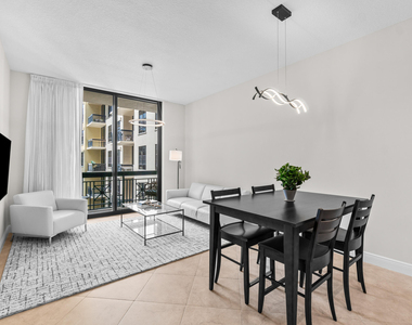 701 S Olive Avenue - Photo Thumbnail 2