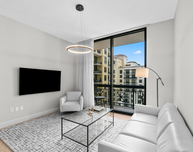 701 S Olive Avenue - Photo Thumbnail 10