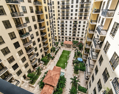 701 S Olive Avenue - Photo Thumbnail 20