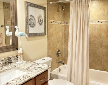 4440 Ne Sandpebble Trace - Photo Thumbnail 37