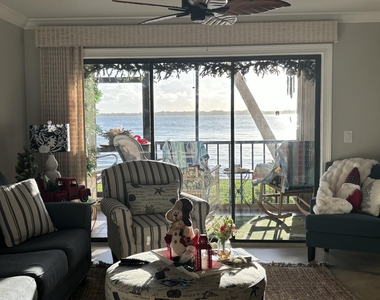 4440 Ne Sandpebble Trace - Photo Thumbnail 43