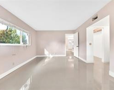 7897 Golf Cir Drive - Photo Thumbnail 28