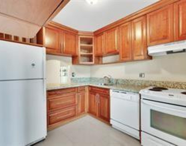 7897 Golf Cir Drive - Photo Thumbnail 10