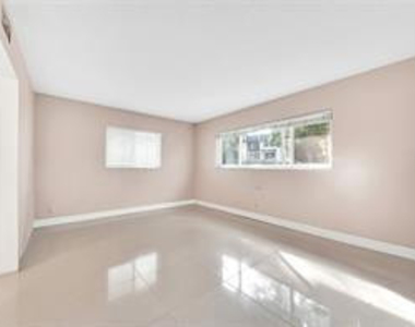 7897 Golf Cir Drive - Photo Thumbnail 26