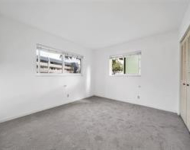 7897 Golf Cir Drive - Photo Thumbnail 16