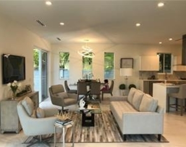 1617 Ne 8th Street - Photo Thumbnail 39