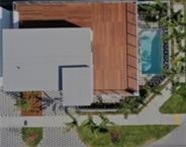 1617 Ne 8th Street - Photo Thumbnail 32