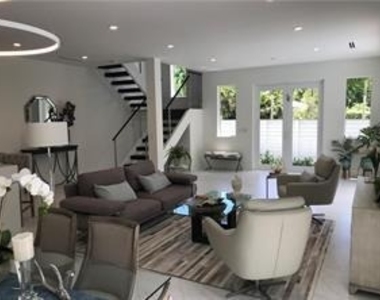 1617 Ne 8th Street - Photo Thumbnail 35