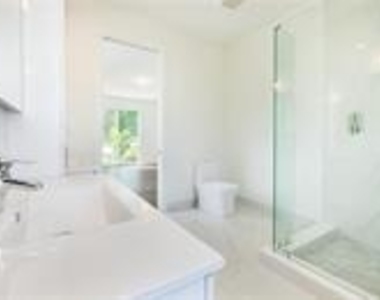 1617 Ne 8th Street - Photo Thumbnail 25