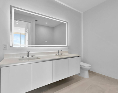 220 Lake Shore Drive - Photo Thumbnail 19