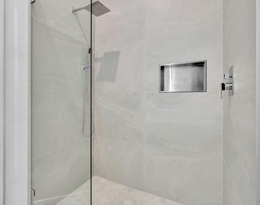 220 Lake Shore Drive - Photo Thumbnail 21