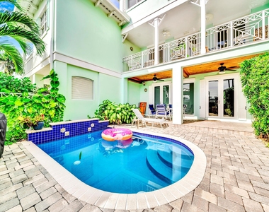 138 Marine Way - Photo Thumbnail 2
