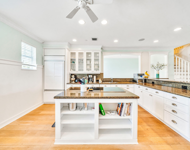 138 Marine Way - Photo Thumbnail 8