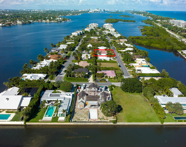 2258 E Ibis Isle Rd Road E - Photo Thumbnail 24