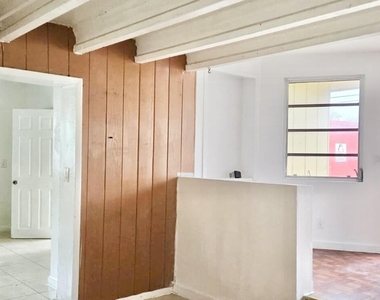 2325 Johnson Street - Photo Thumbnail 17