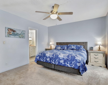 999 N Riverside Drive - Photo Thumbnail 7