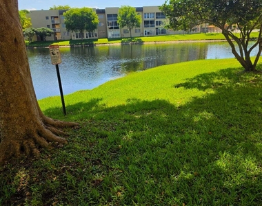 5940 Nw 64th Avenue - Photo Thumbnail 18