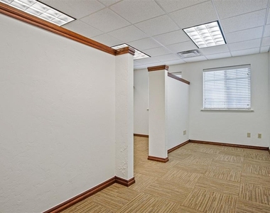 1006 Nw 24th Avenue - Photo Thumbnail 25